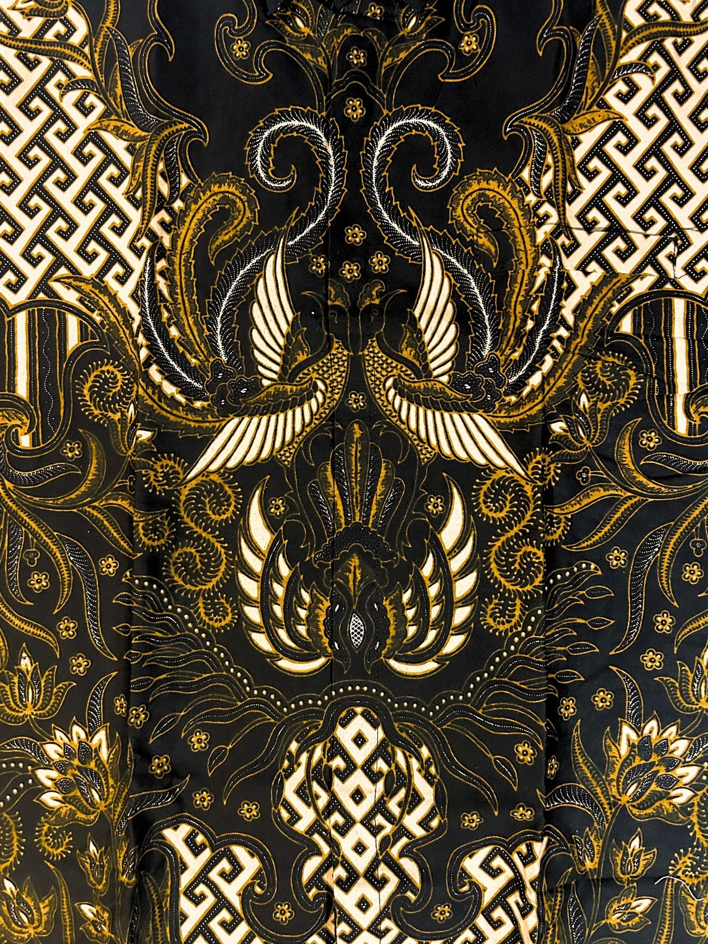 Voltage Garuda Vintage - Long Sleeve