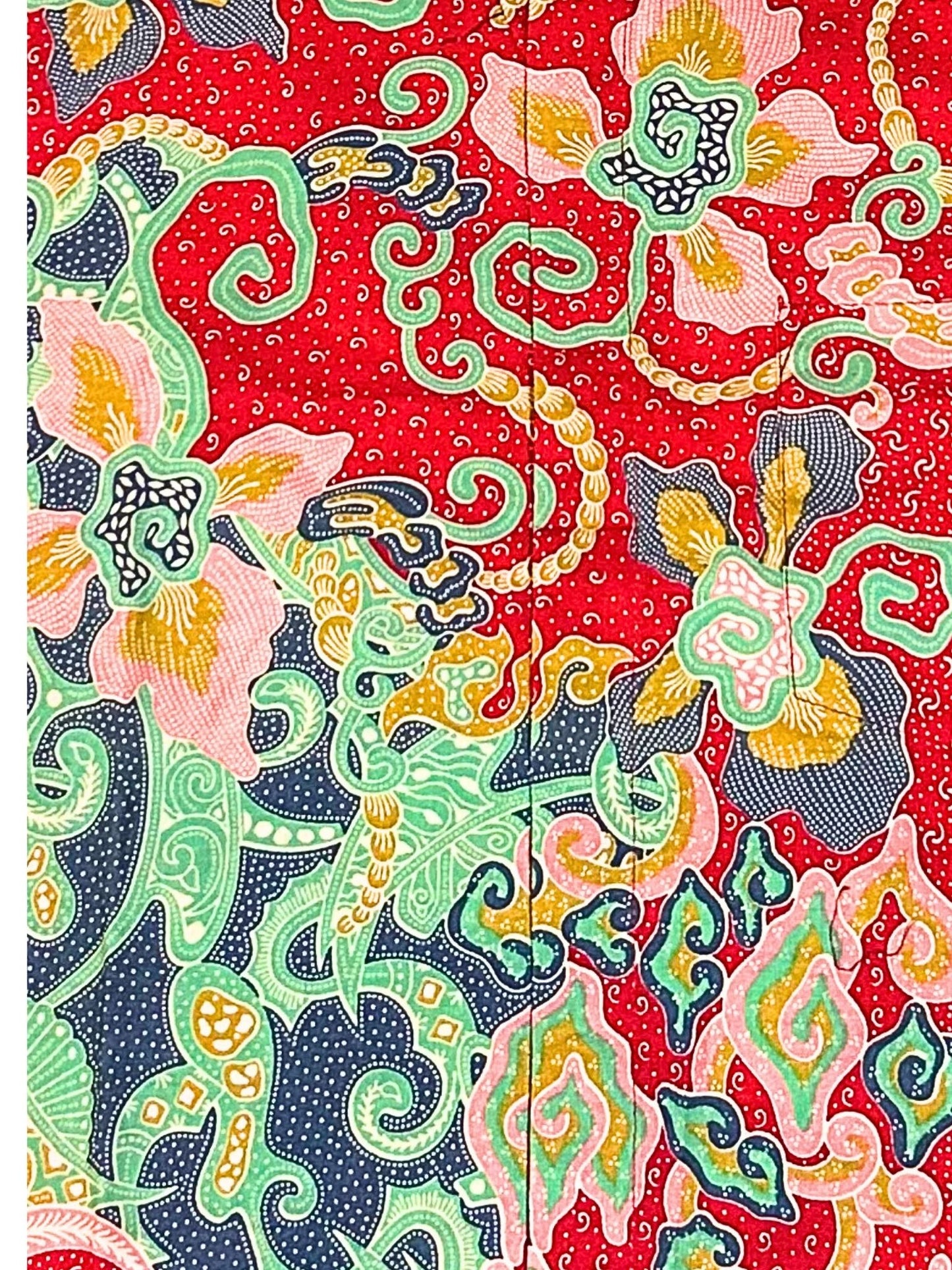 Scarlet Lotus Symphony - Short Sleeve